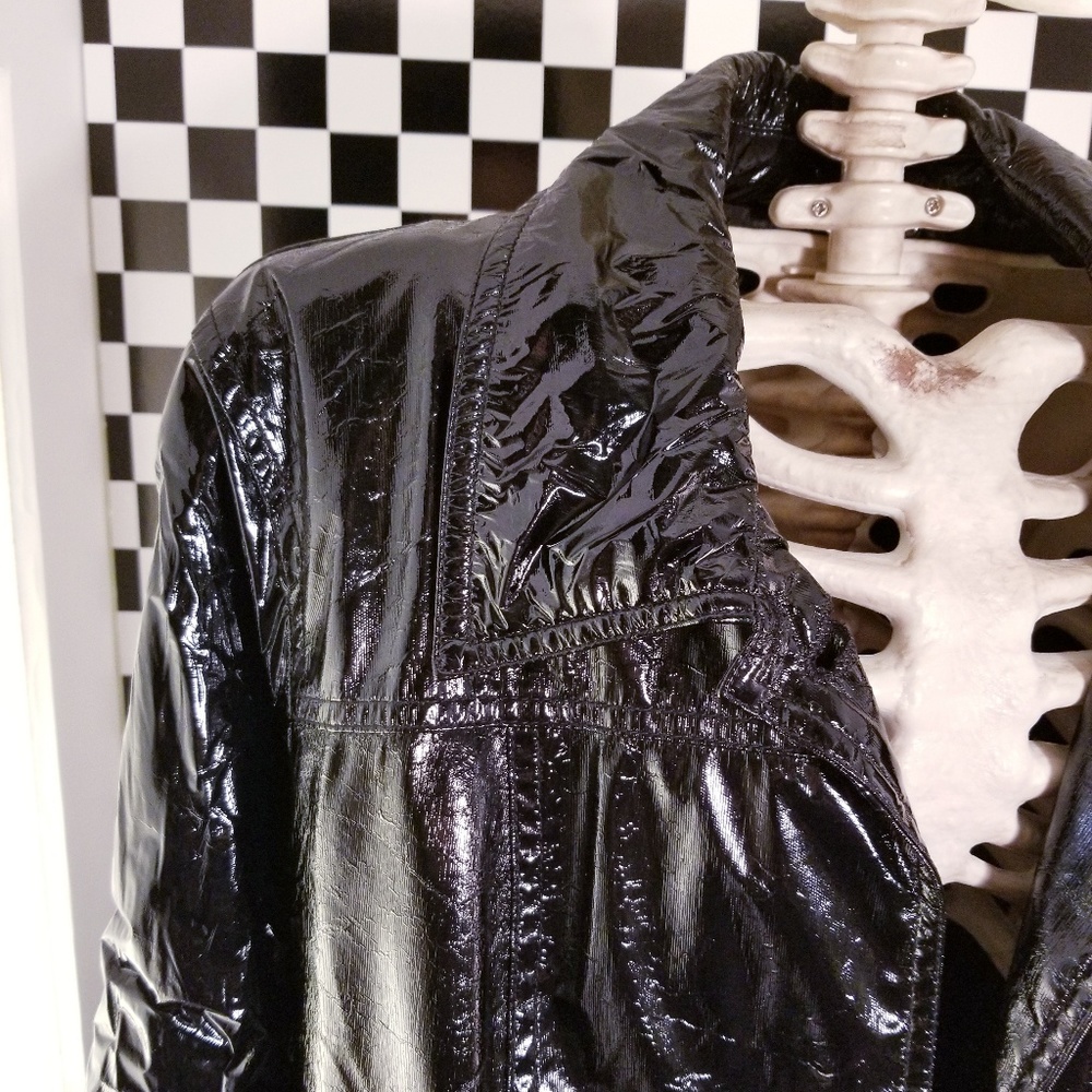 Shiny Slick Jacket - Picture 3 of 3